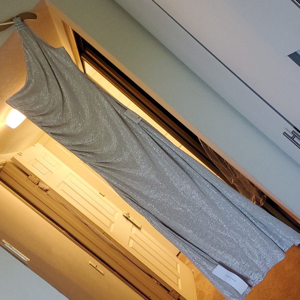 Cache dress